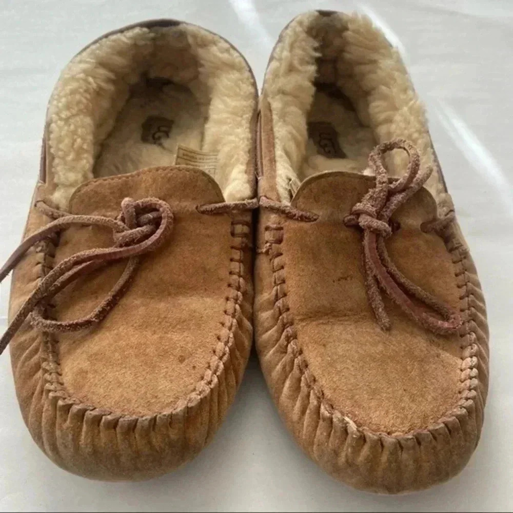 UGG Australia Dakota Chestnut brown Suede Moccasin Wool Fur Slippers Sho… - Picture 4 of 11